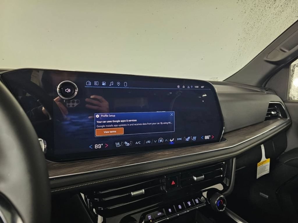 New 2026 Chevrolet Suburban Premier w/ Sun And Tow Package AWD/4WD image 28