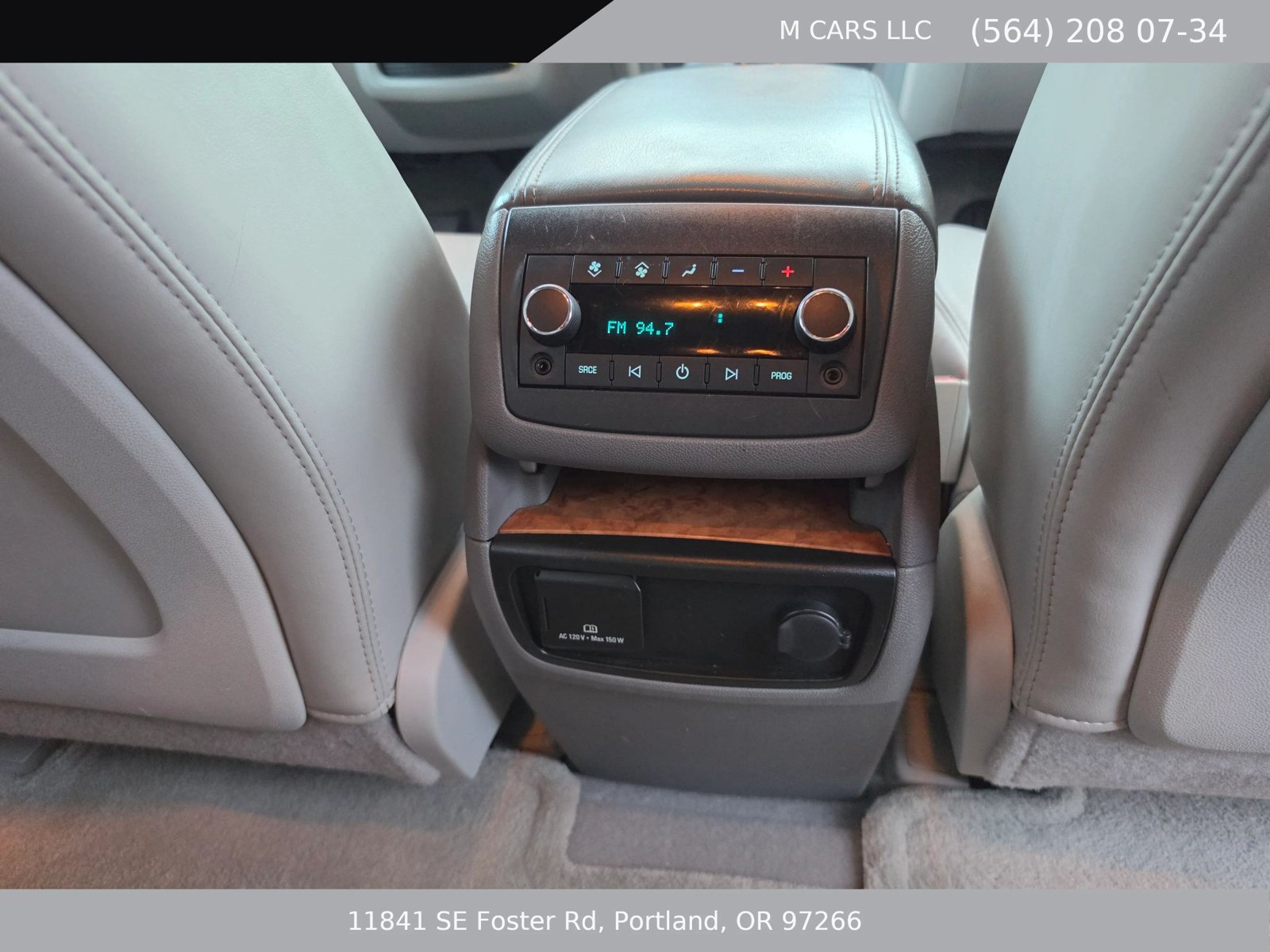 Used 2011 Buick Enclave CXL AWD/4WD image 26