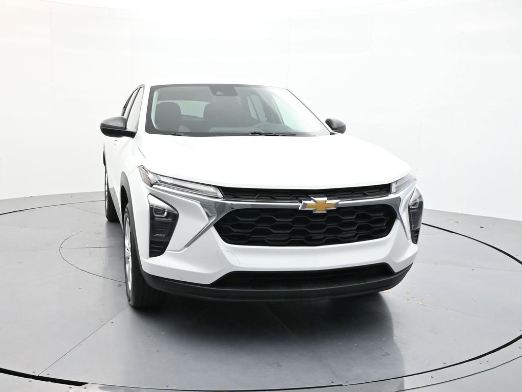 Used 2024 Chevrolet Trax LS