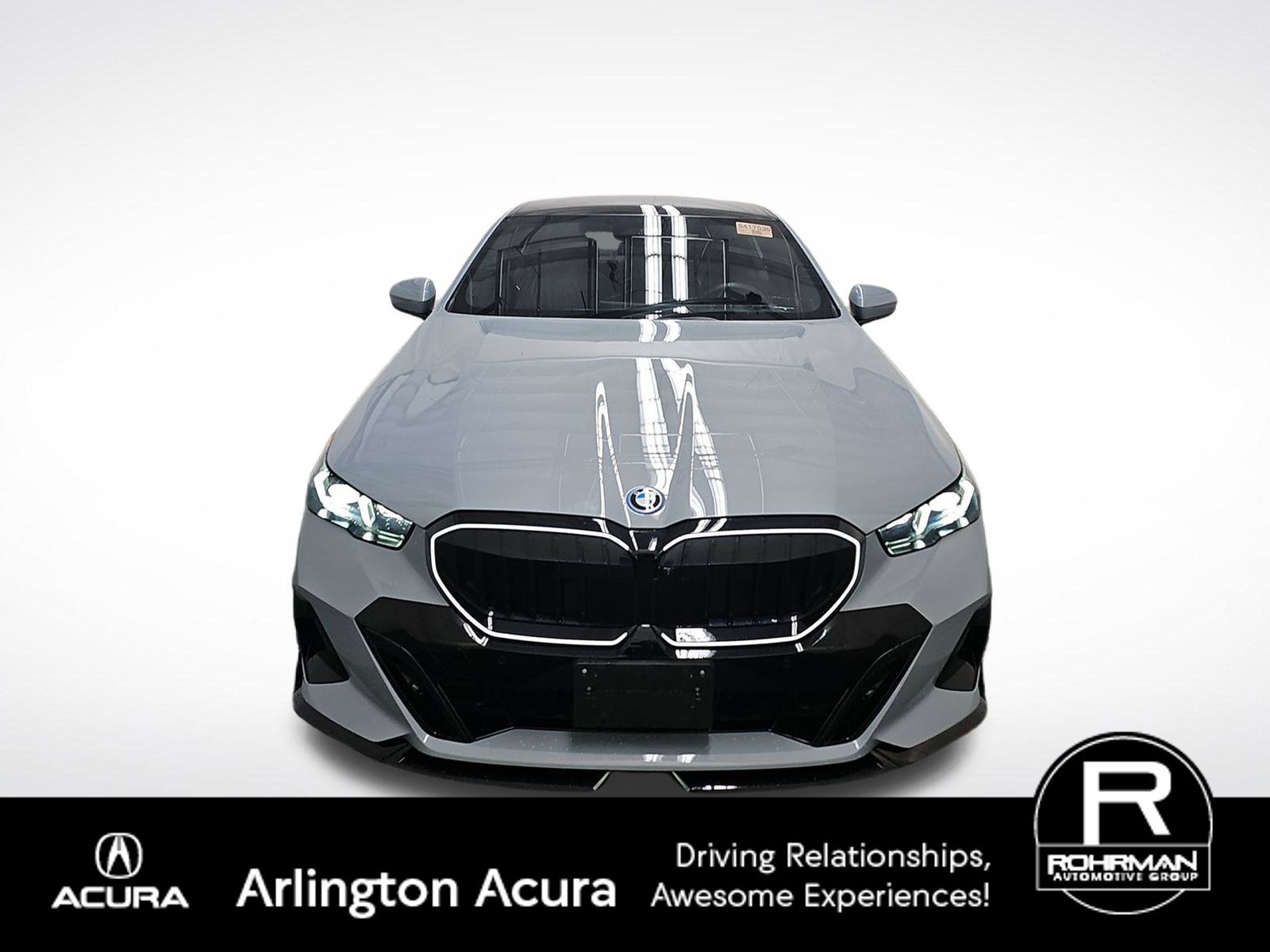 Used 2026 BMW 550e xDrive AWD/4WD image 2
