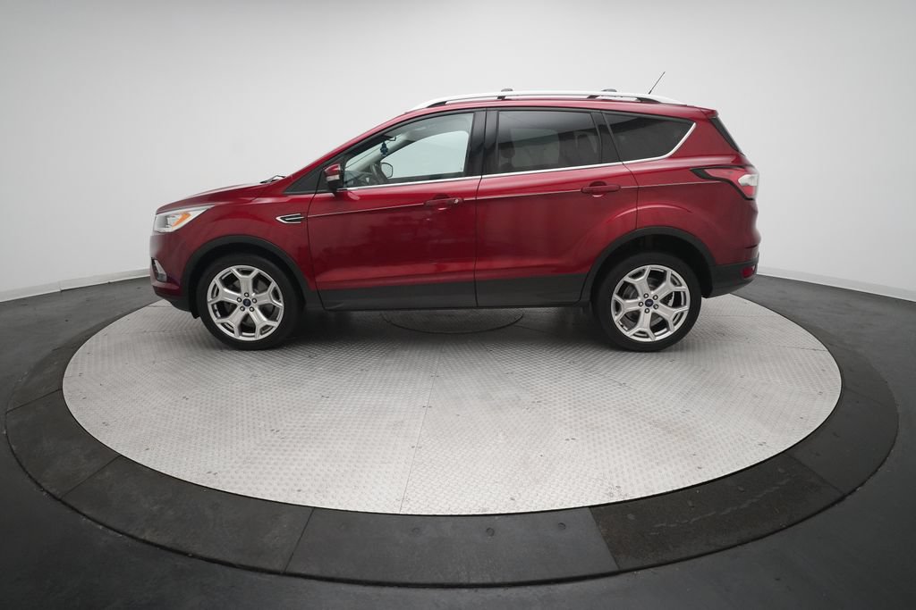 Used 2018 Ford Escape Titanium w/ Ford Safe & Smart Package AWD/4WD image 24