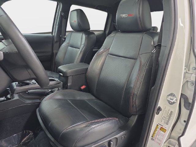 Used 2021 Toyota Tacoma TRD Pro AWD/4WD image 14