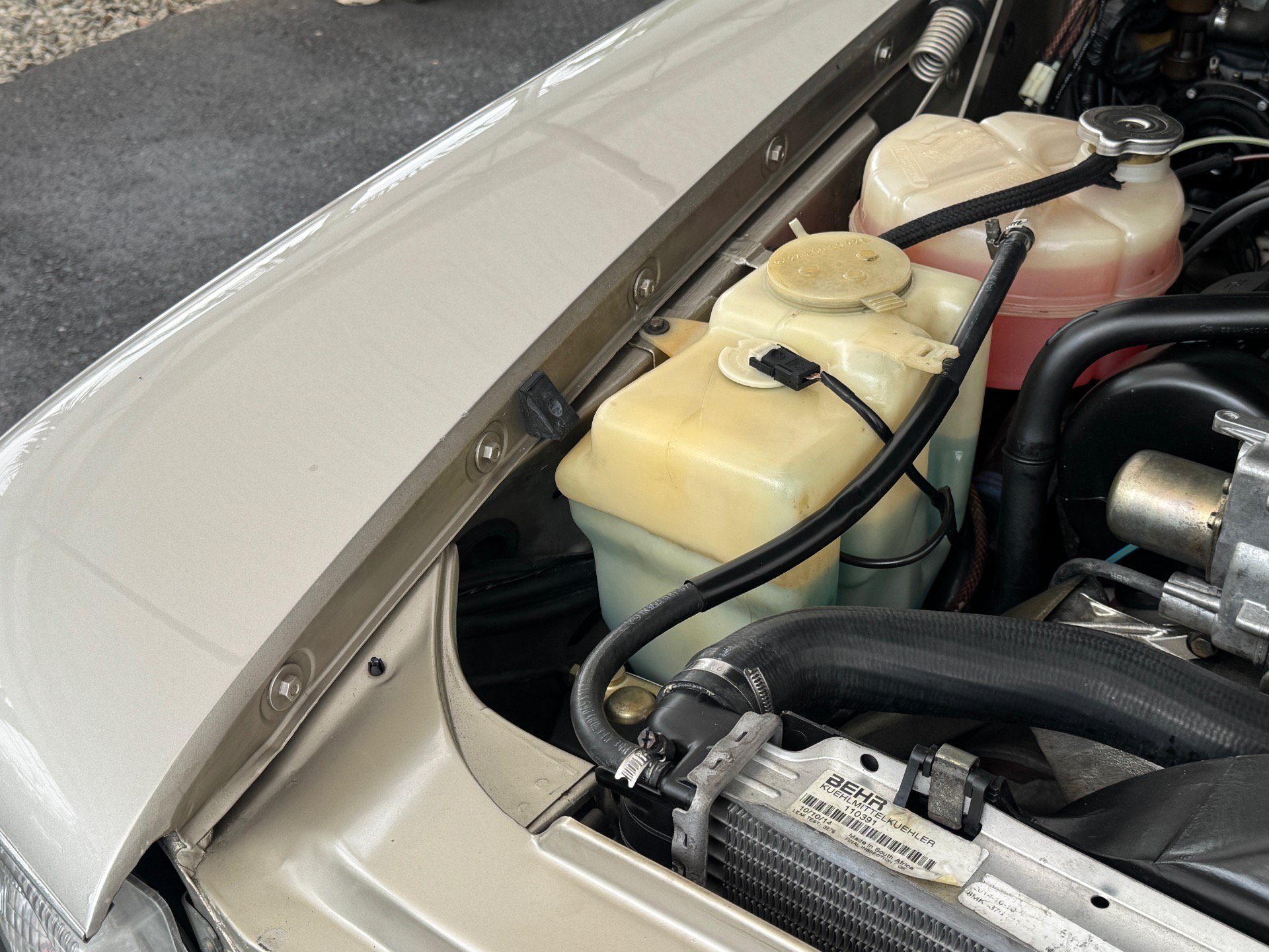 Used 1987 Mercedes-Benz 560 SL image 47
