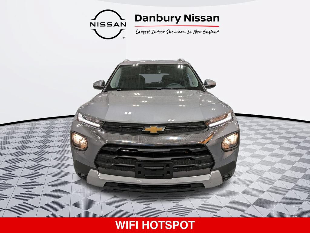 Used 2023 Chevrolet TrailBlazer LT w/ Convenience Package AWD/4WD image 9
