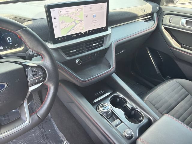 Used 2025 Ford Explorer ST-Line AWD/4WD image 30