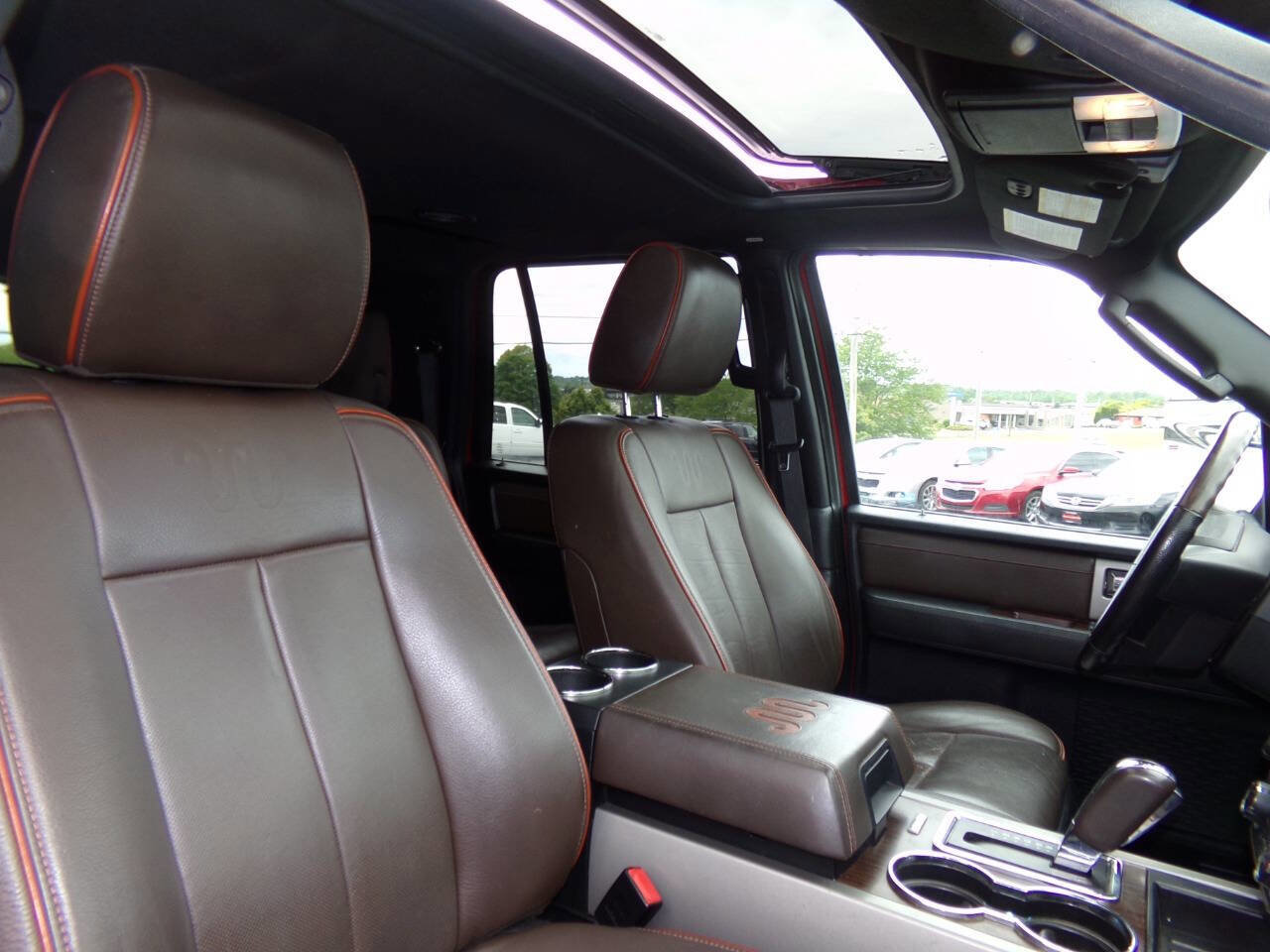 Used 2015 Ford Expedition EL King Ranch image 32