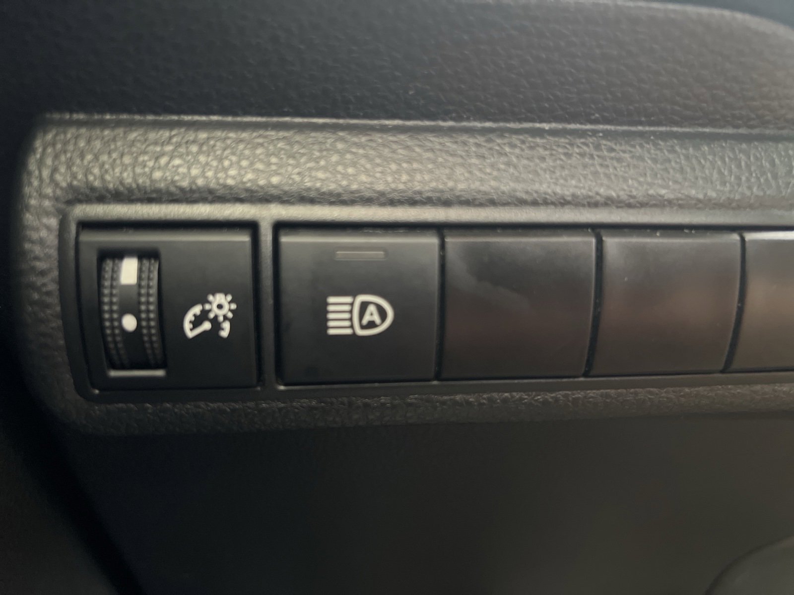 Used 2024 Toyota Corolla LE image 15