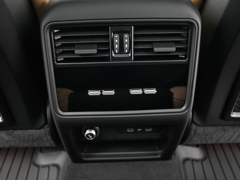 New 2026 Porsche Cayenne image 8