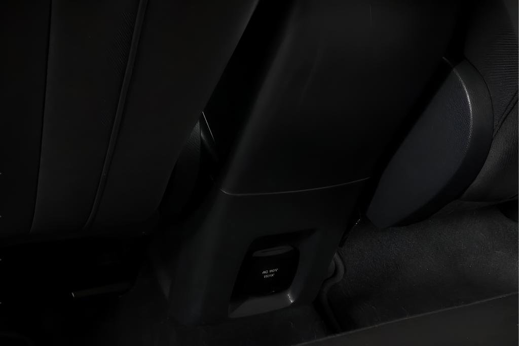 Used 2019 Ford EcoSport SE w/ SE Convenience Package image 27