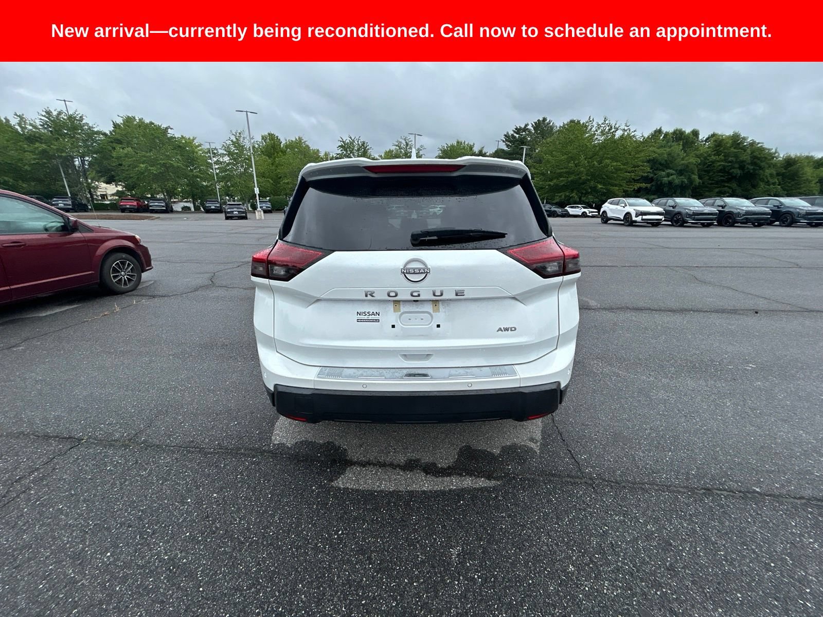 Used 2025 Nissan Rogue SV AWD/4WD image 6