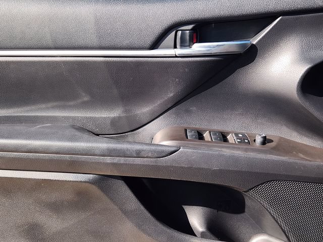 Used 2023 Toyota Camry SE FWD image 23