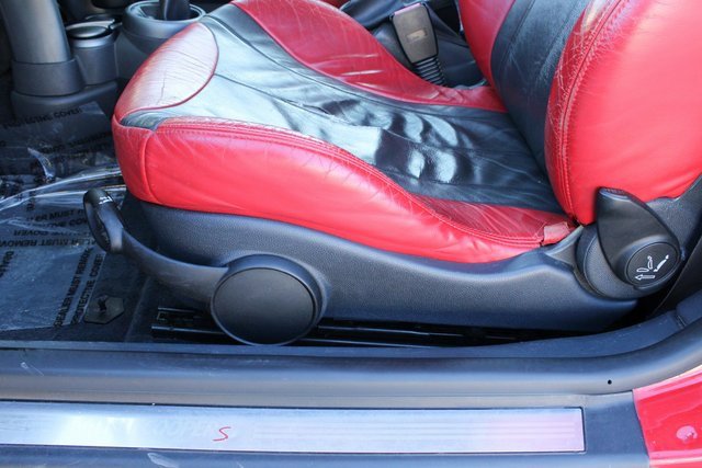 Used 2004 MINI Cooper S image 12