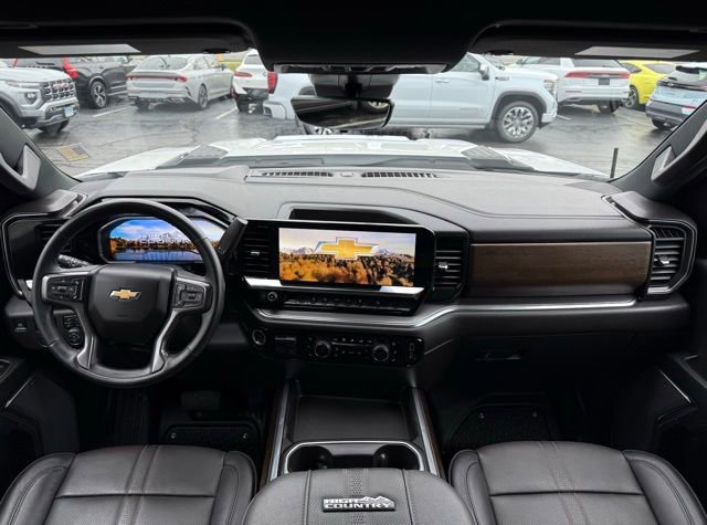 Used 2025 Chevrolet Silverado 2500 High Country w/ Technology Package image 22