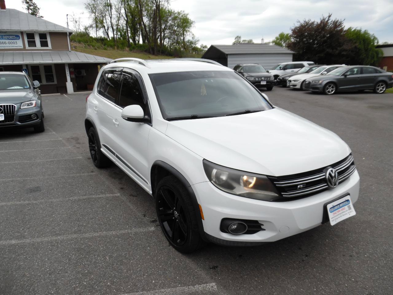 Used 2016 Volkswagen Tiguan R-Line AWD/4WD image 8