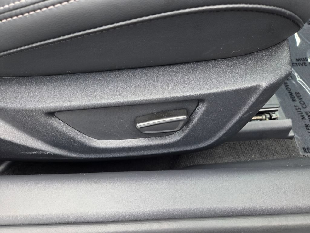 Used 2025 Ford Mustang Premium RWD image 13