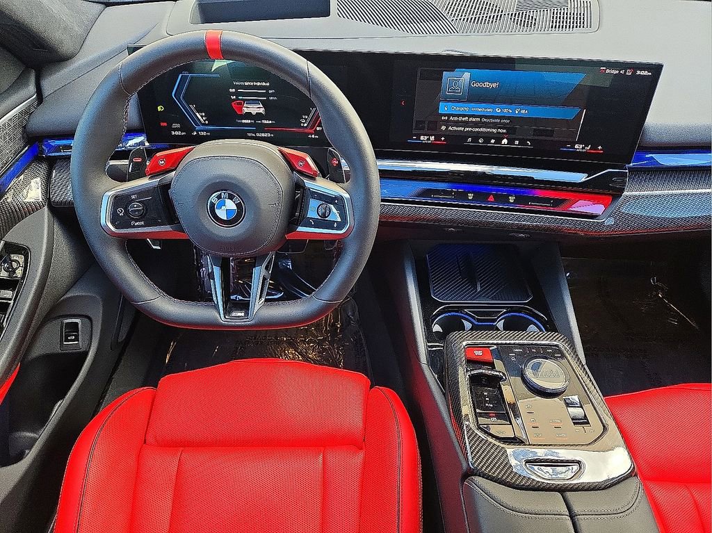 Used 2026 BMW M5 w/ Carbon Package image 18