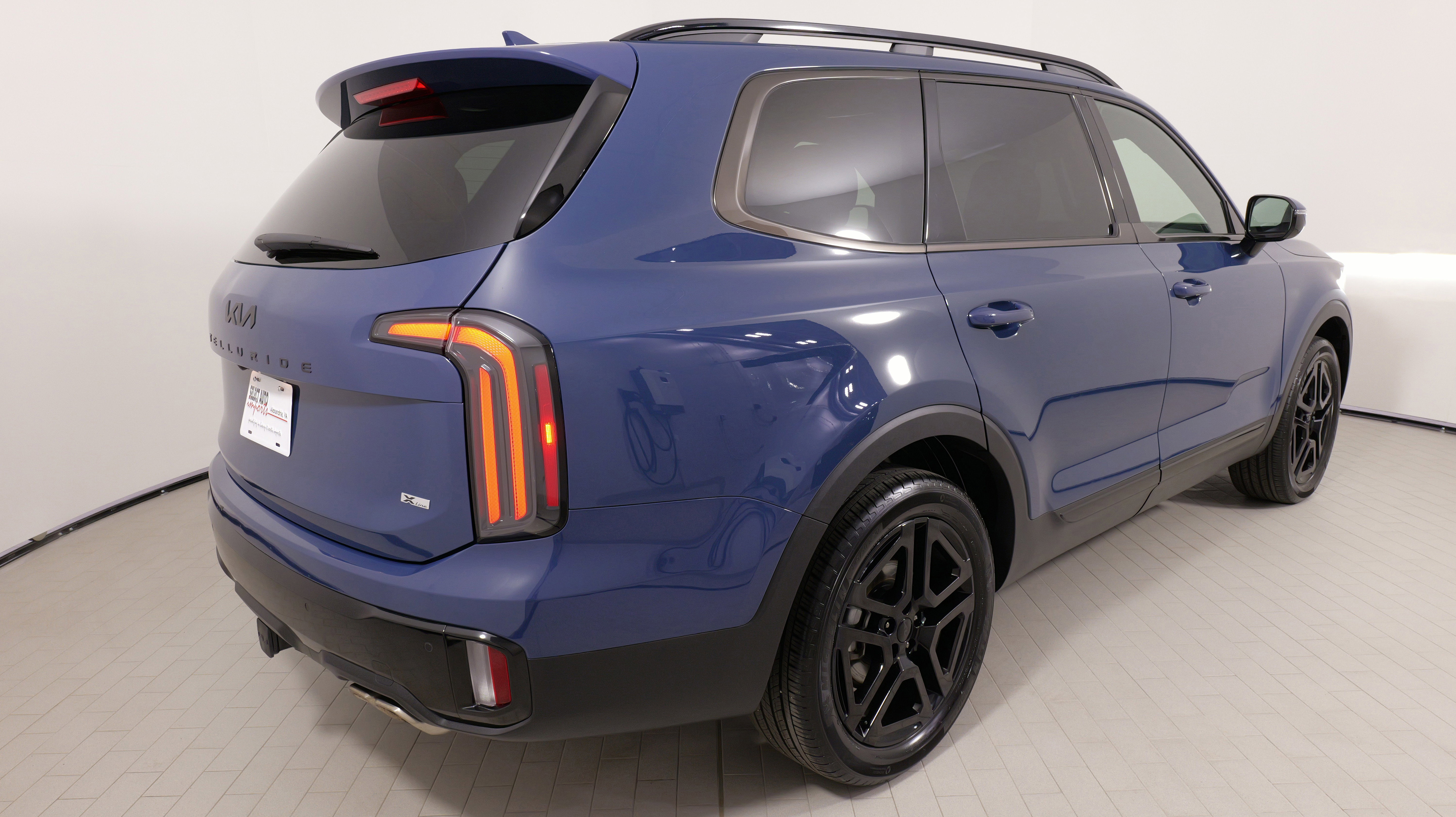 Used 2025 Kia Telluride SX X-Line image 14