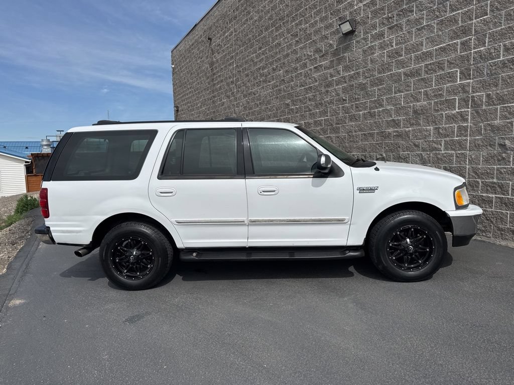 Used 1998 Ford Expedition XLT RWD image 4