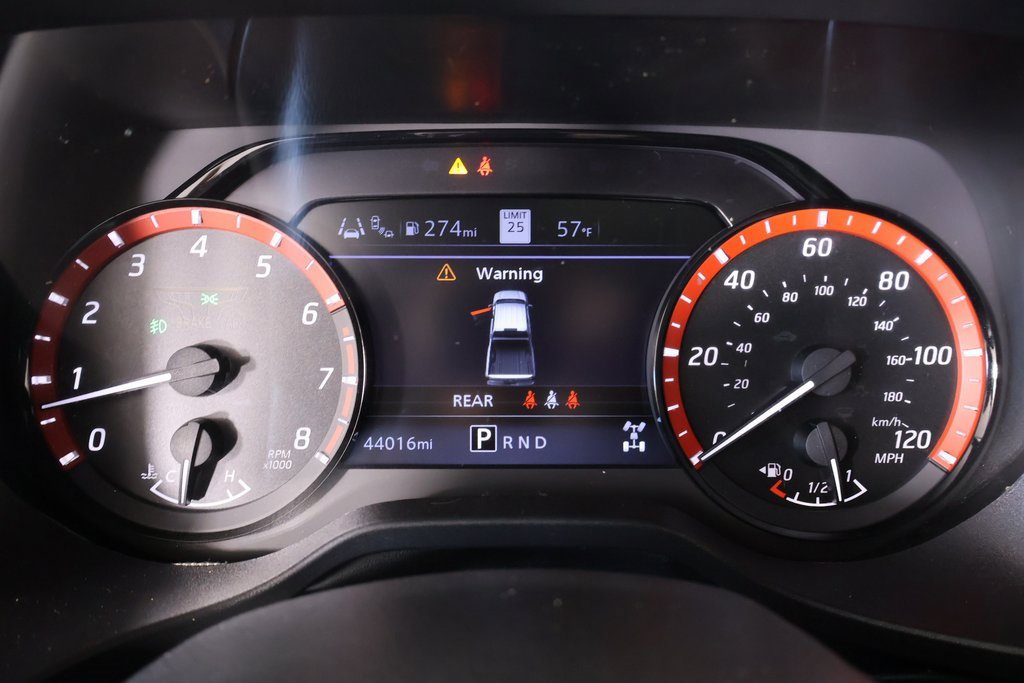 Used 2023 Nissan Titan PRO-4X w/ Pro-4x Convenience Package image 4