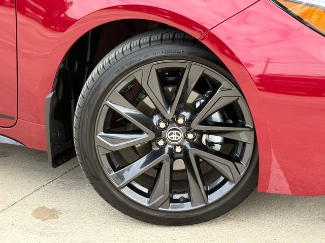 Used 2025 Toyota Corolla SE image 2