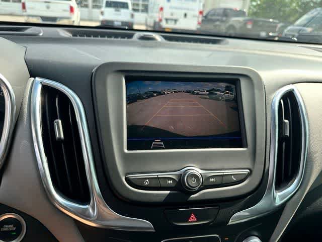 Used 2021 Chevrolet Equinox LS w/ LS Convenience Package FWD image 10