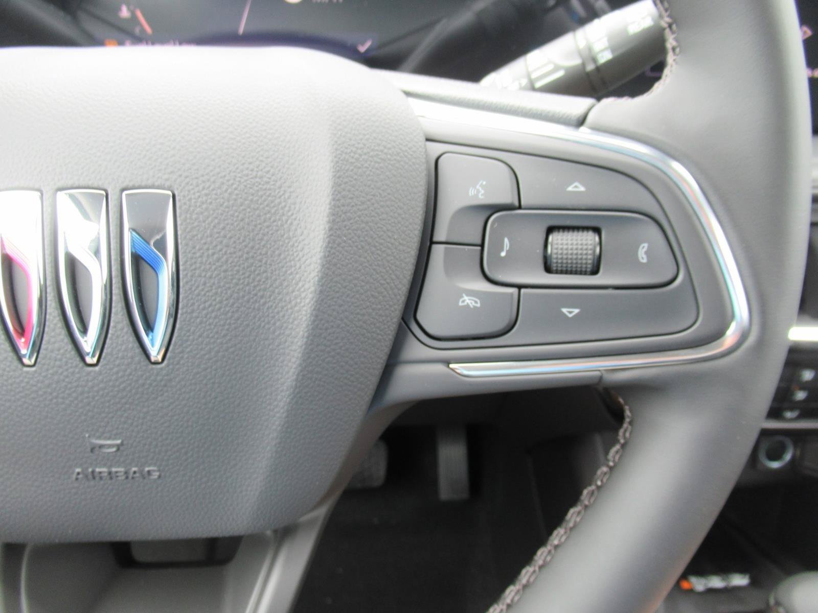 New 2026 Buick Encore GX Sport Touring w/ Advanced Technology Package FWD image 24