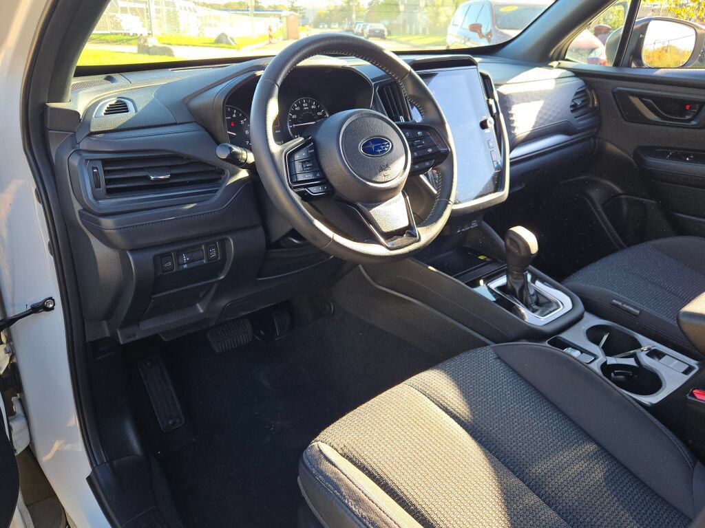 Certified 2025 Subaru Forester Premium AWD/4WD image 22