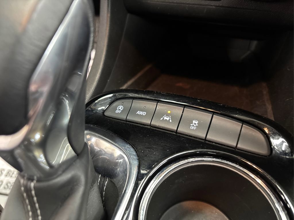 Used 2023 Buick Encore GX Select image 34