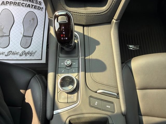 Used 2024 Cadillac XT5 Luxury w/ LPO, Floor Liner Package AWD/4WD image 22