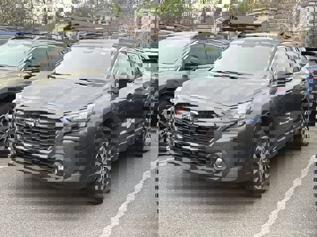 Certified 2025 Subaru Outback Premium image 2