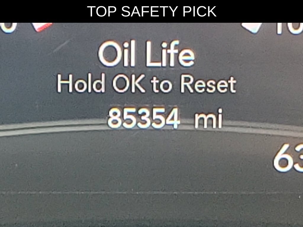 Used 2017 Chrysler Pacifica Limited w/ UConnect Theater Package FWD image 26