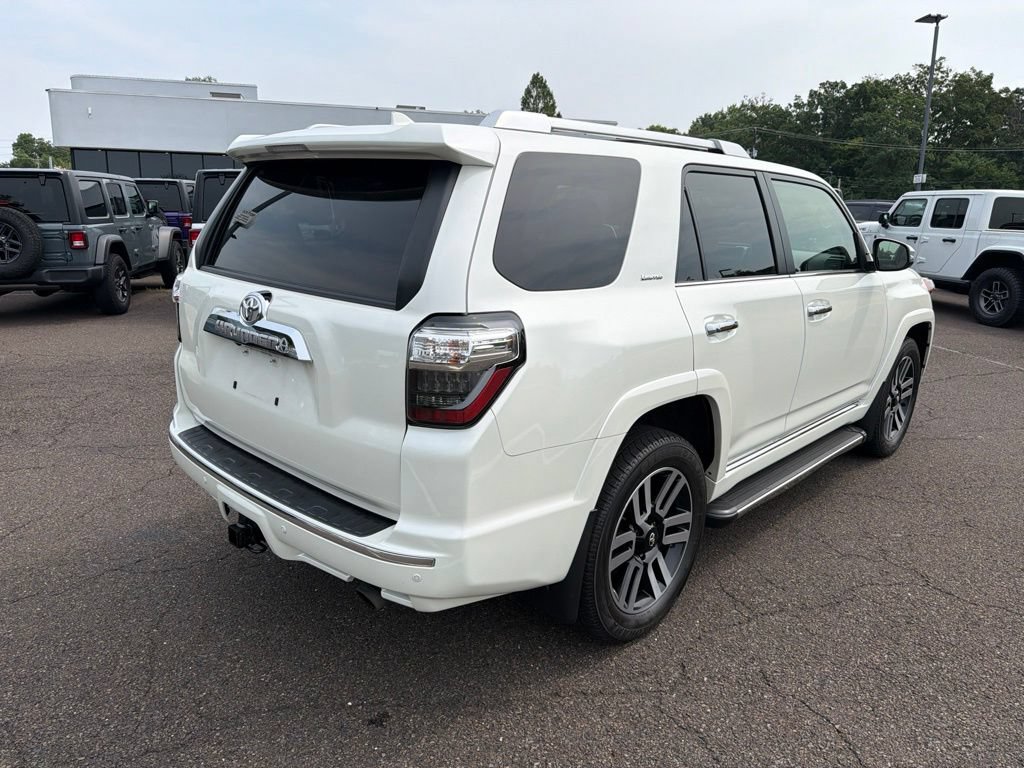 Used 2023 Toyota 4Runner Limited AWD/4WD image 3