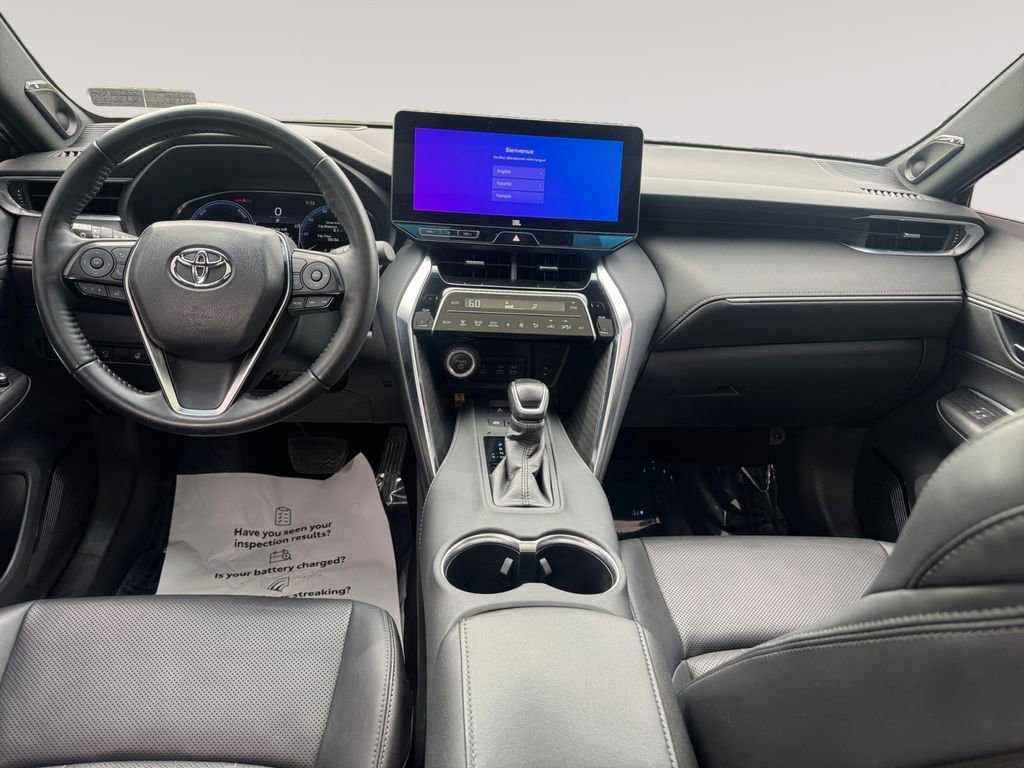 Used 2024 Toyota Venza Limited AWD/4WD image 10