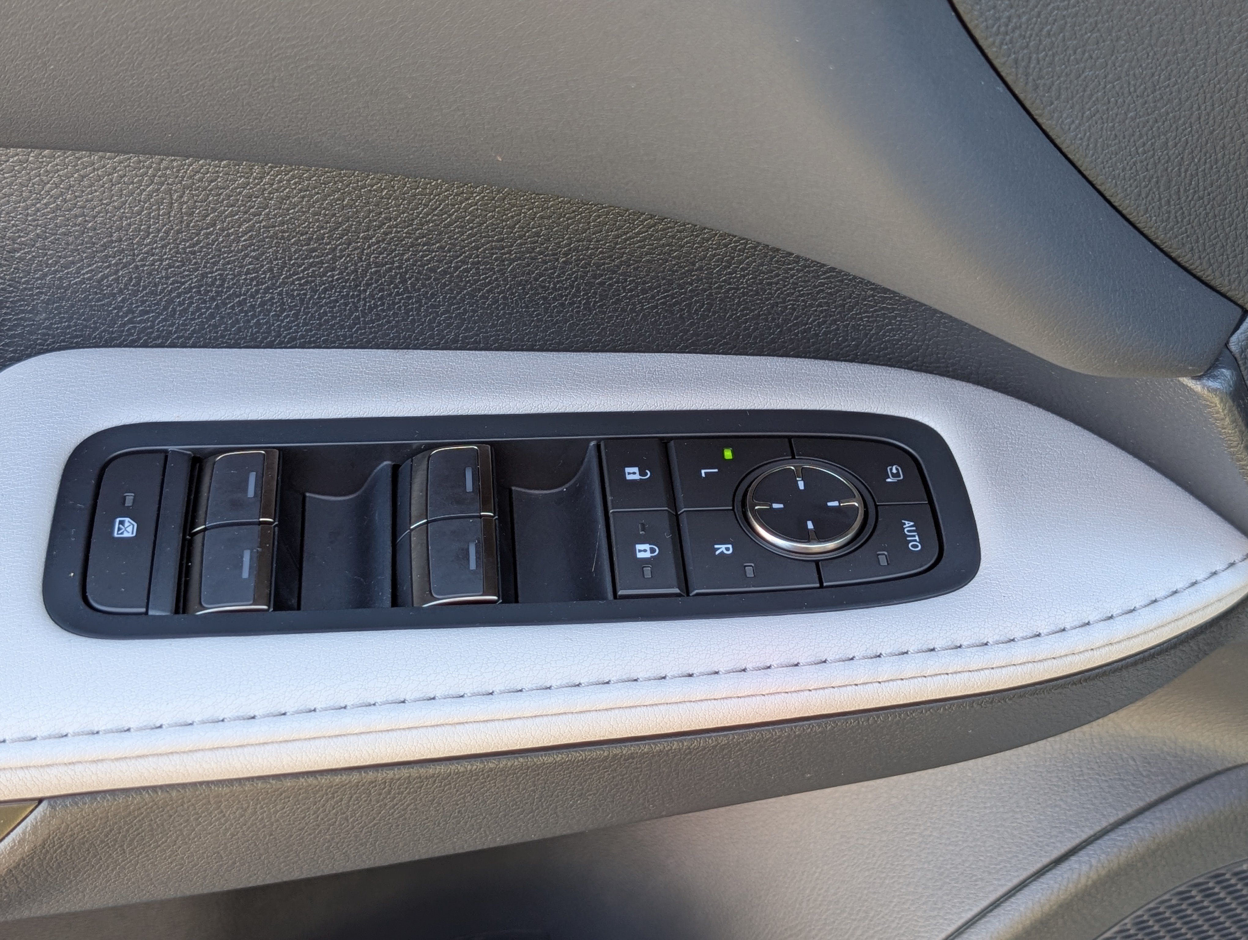 Used 2025 Lexus RX 350 Premium w/ Convenience Package AWD/4WD image 20