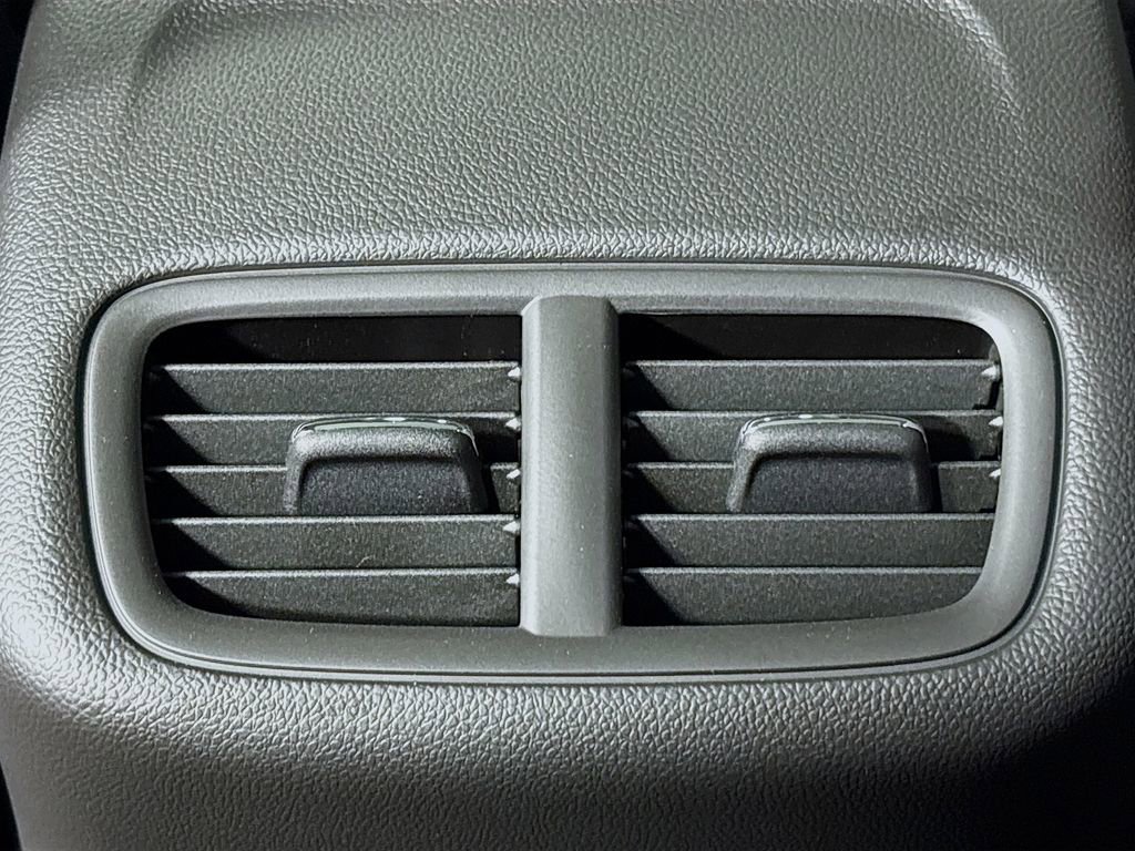 New 2025 Buick Envision Sport Touring image 27