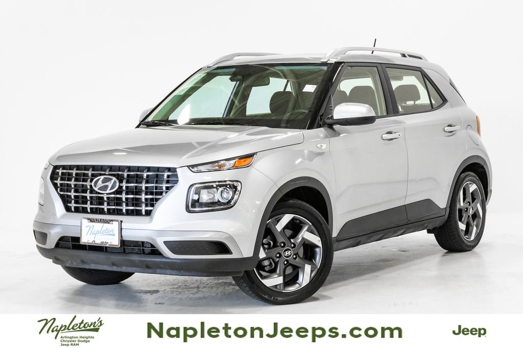 Used 2025 Hyundai Venue SEL