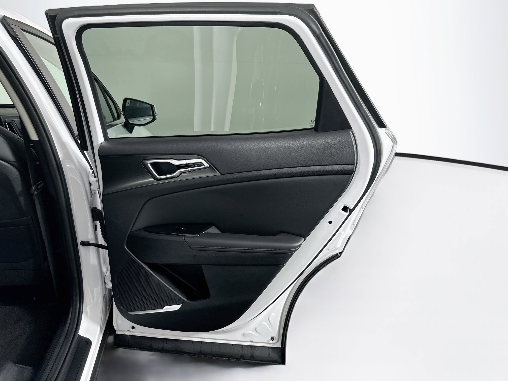 Used 2023 Kia Sportage EX FWD image 30