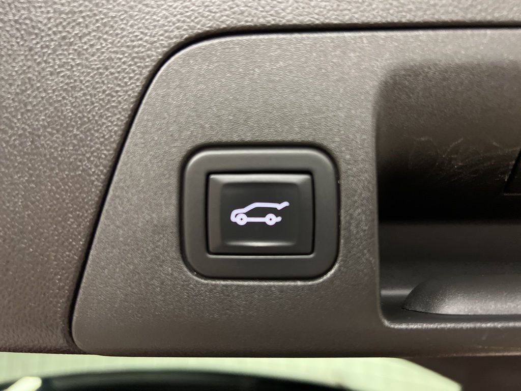 Certified 2021 Buick Envision Essence w/ Technology Package I image 8