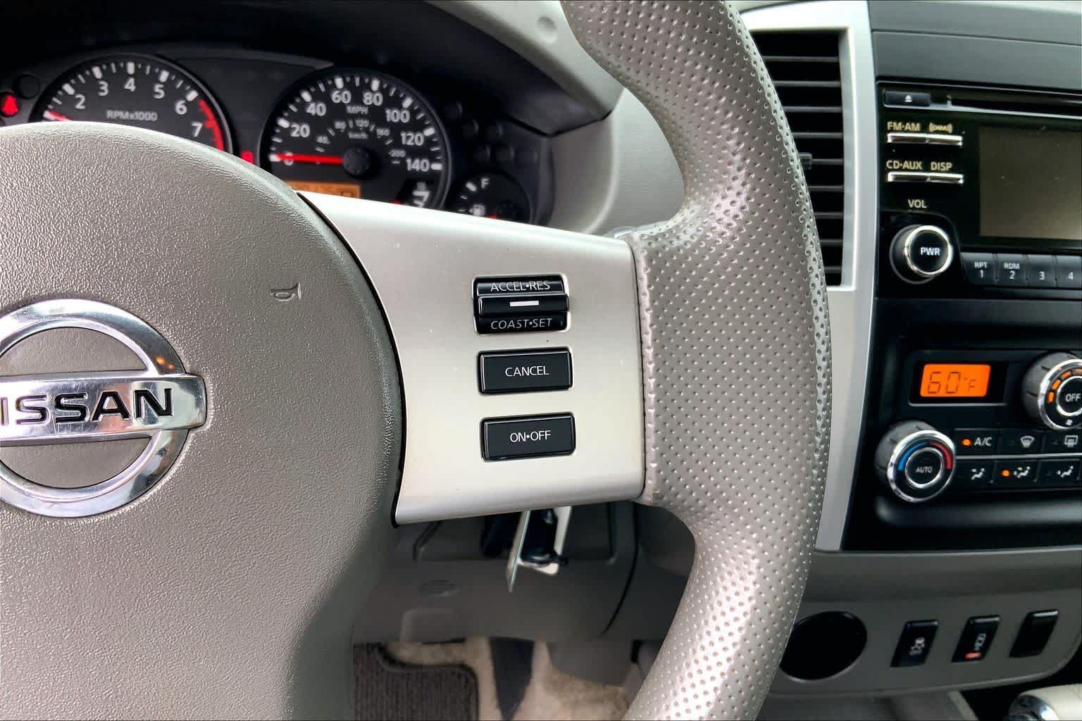 Used 2013 Nissan Frontier SV w/ SV Value Truck Pkg RWD image 21