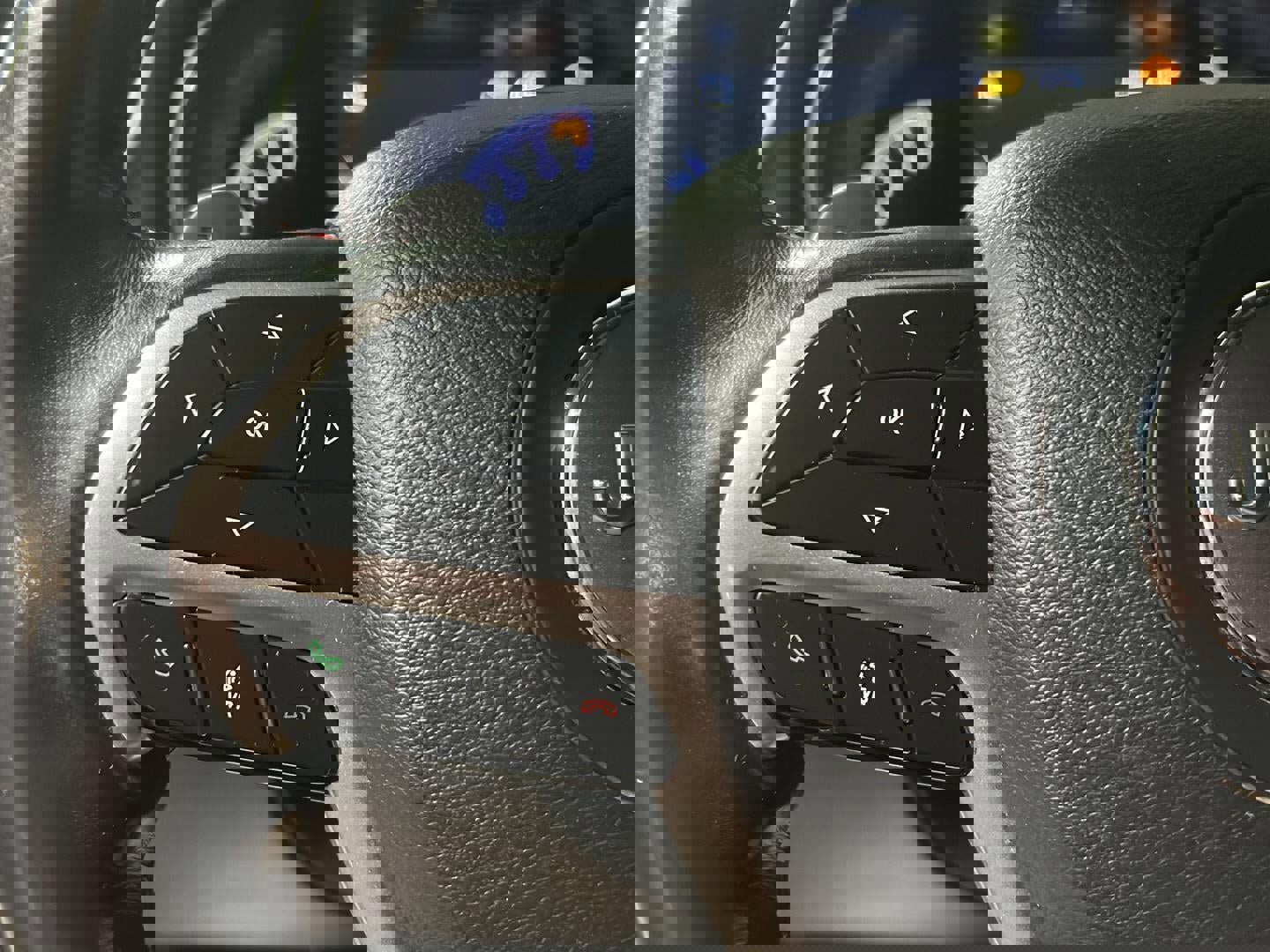 Used 2019 Jeep Grand Cherokee Trailhawk w/ Trailhawk Luxury Group image 17