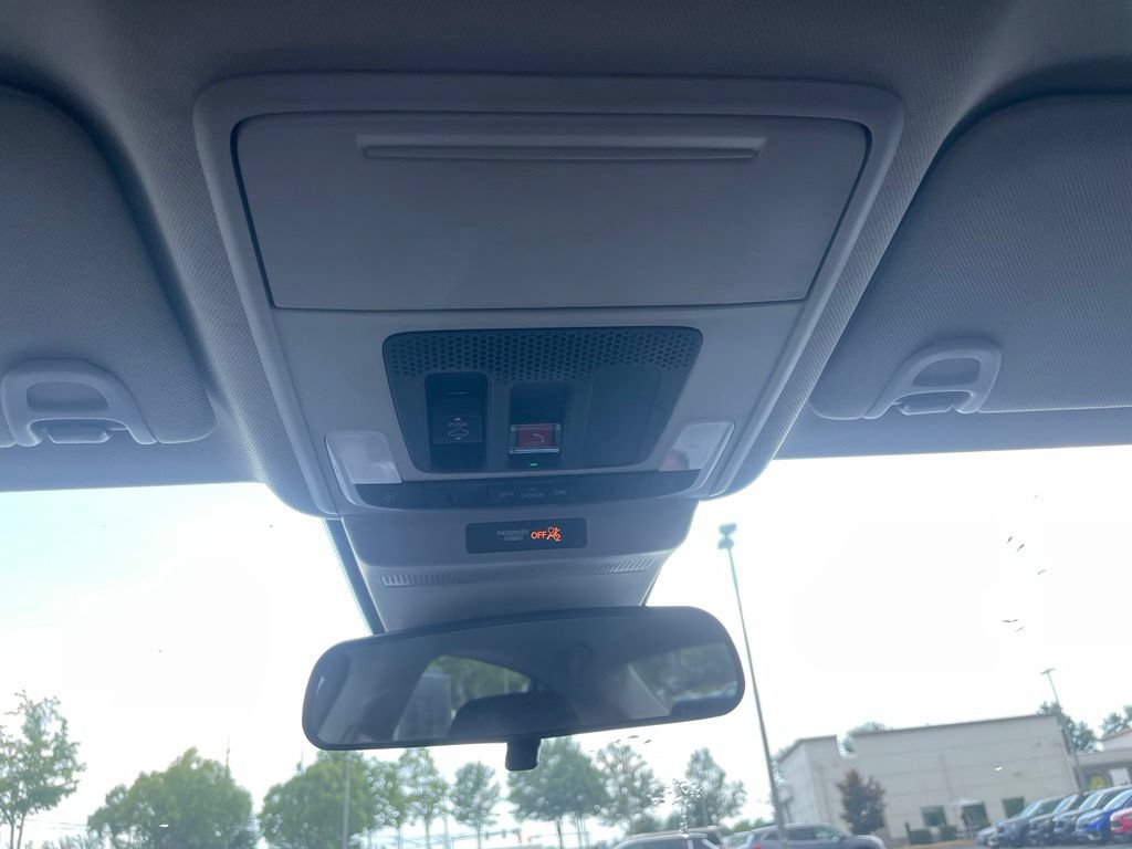 Certified 2025 Honda Accord SE image 14