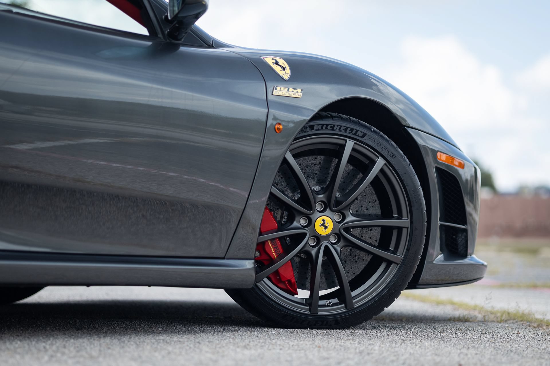 Used 2009 Ferrari F430 Scuderia RWD image 16