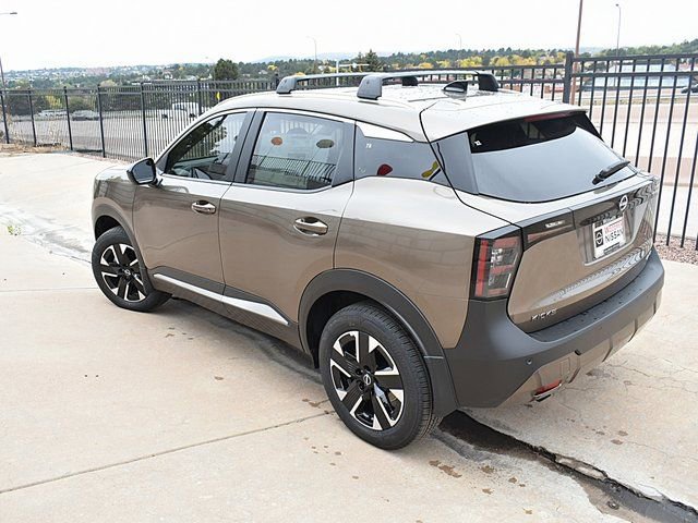 New 2026 Nissan Kicks SV w/ SV Premium Package AWD/4WD image 4
