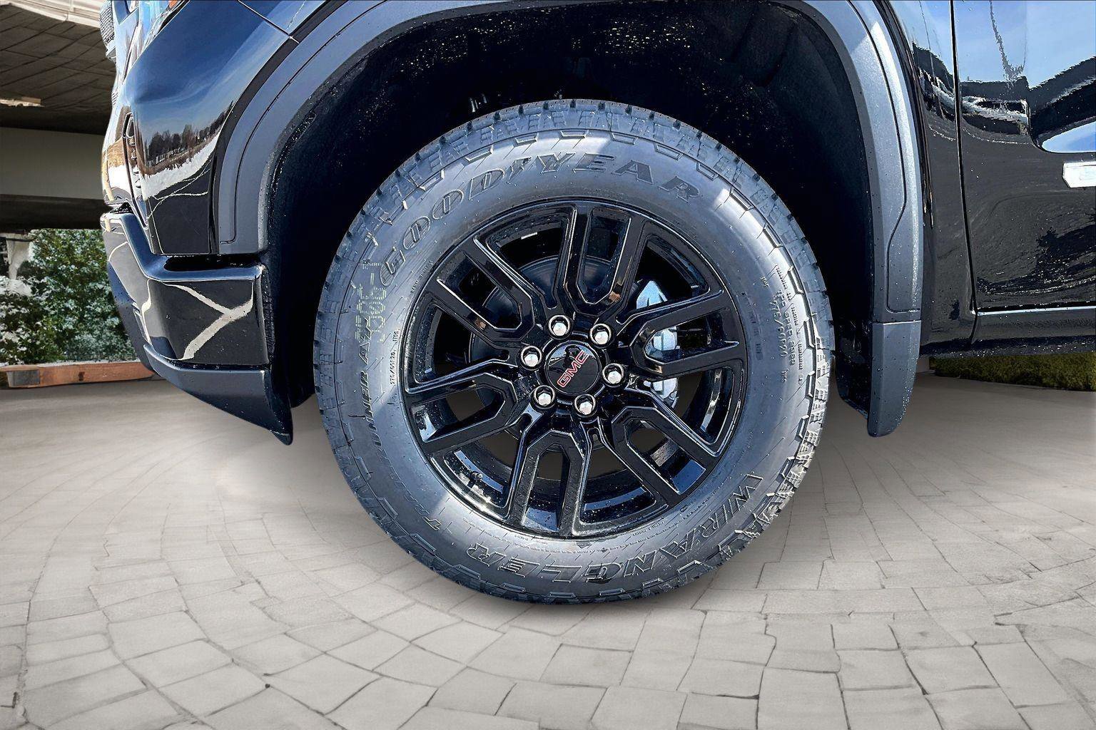 New 2026 GMC Sierra 1500 Elevation image 15