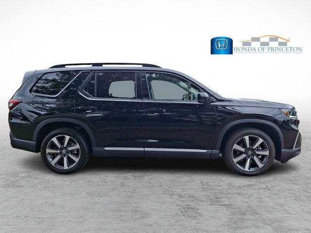 Certified 2025 Honda Pilot Elite image 7