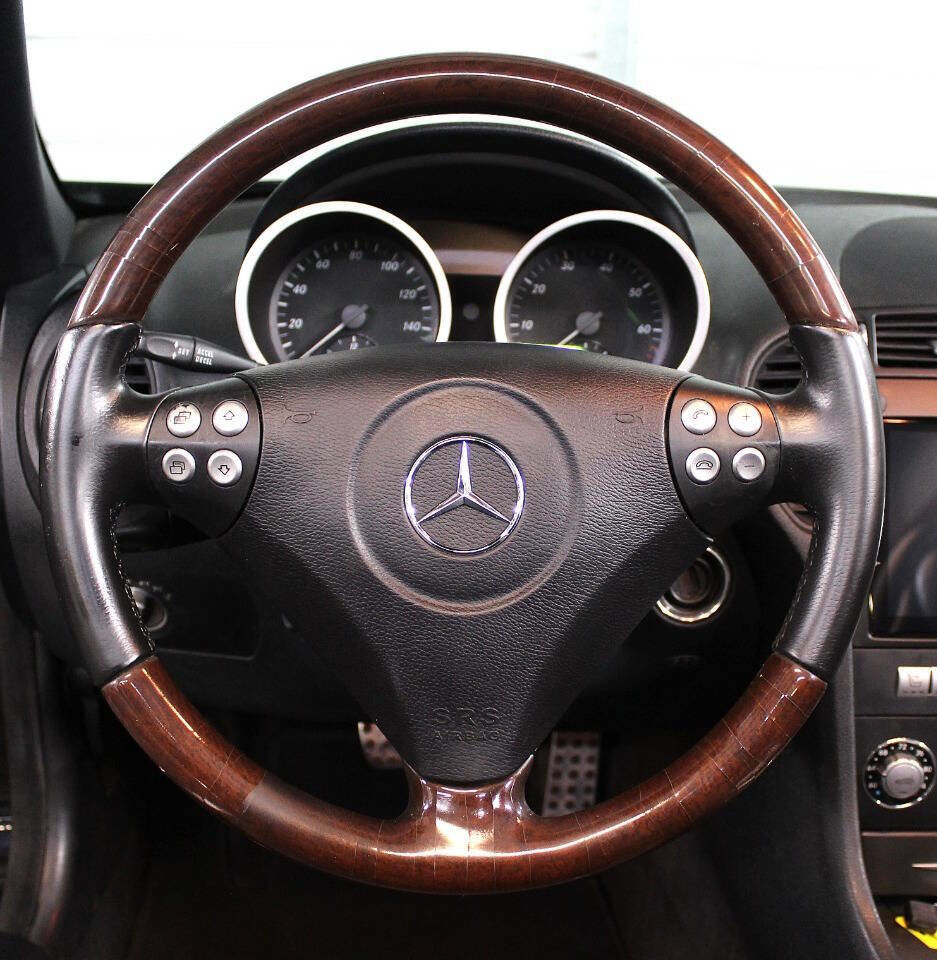 Used 2007 Mercedes-Benz SLK 350 image 13