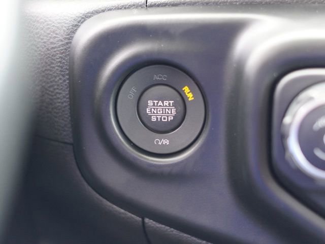 Used 2021 Jeep Gladiator Sport AWD/4WD image 21