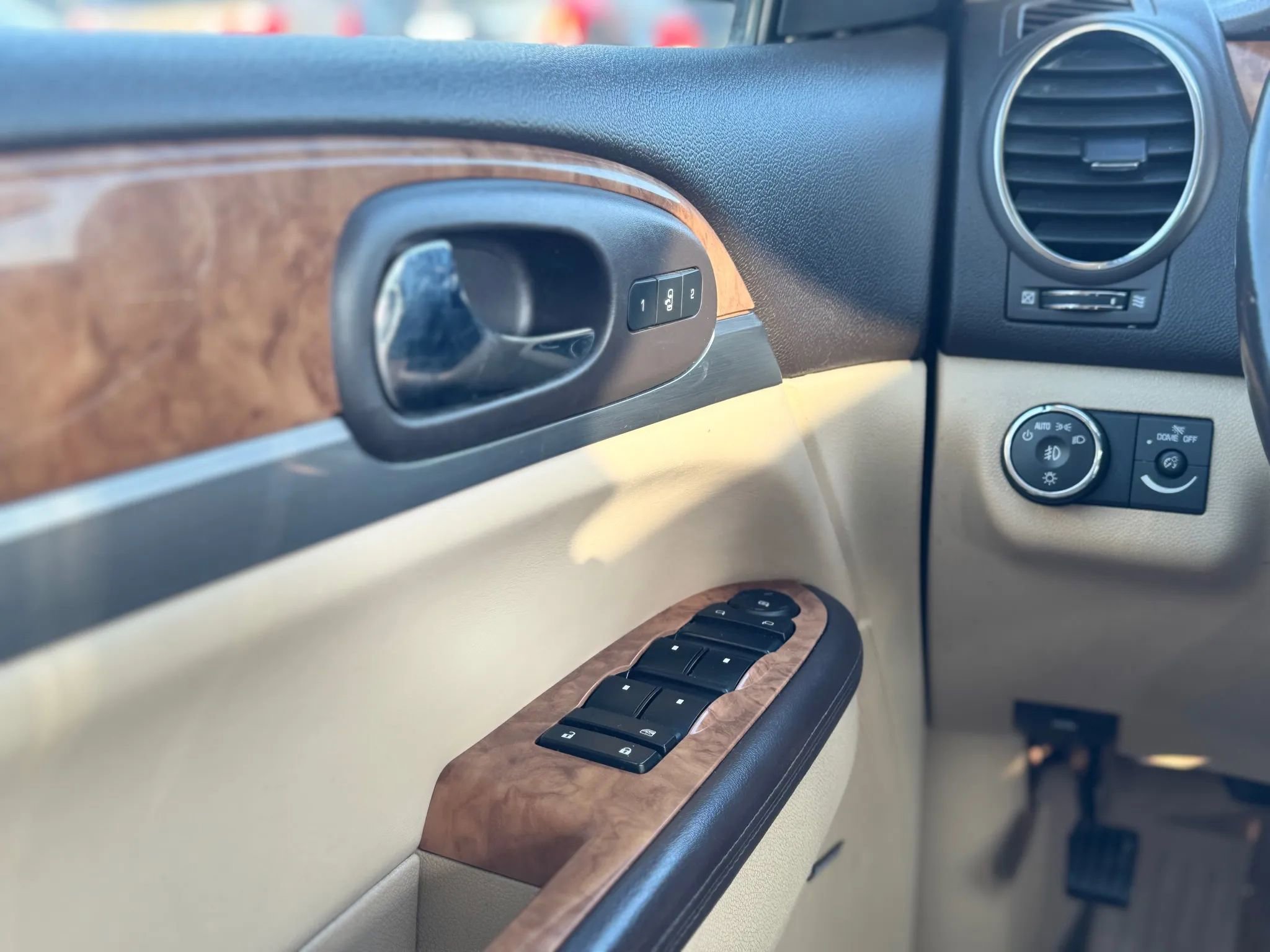 Used 2012 Buick Enclave Leather w/ Trailering Provision Package image 39