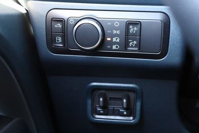 New 2025 Ford Maverick XL w/ Equipment Group 101A image 35