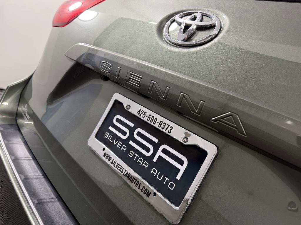 Used 2018 Toyota Sienna XLE Premium w/ Protection Package AWD/4WD image 51